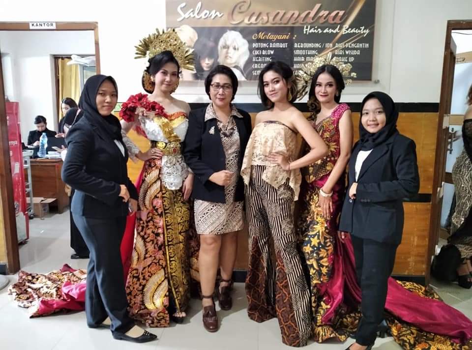 Casandra Beauty School